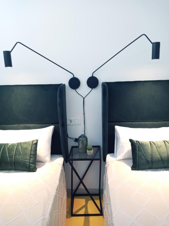 Skyline Suites Costa Del Sol 托雷莫利诺斯 外观 照片
