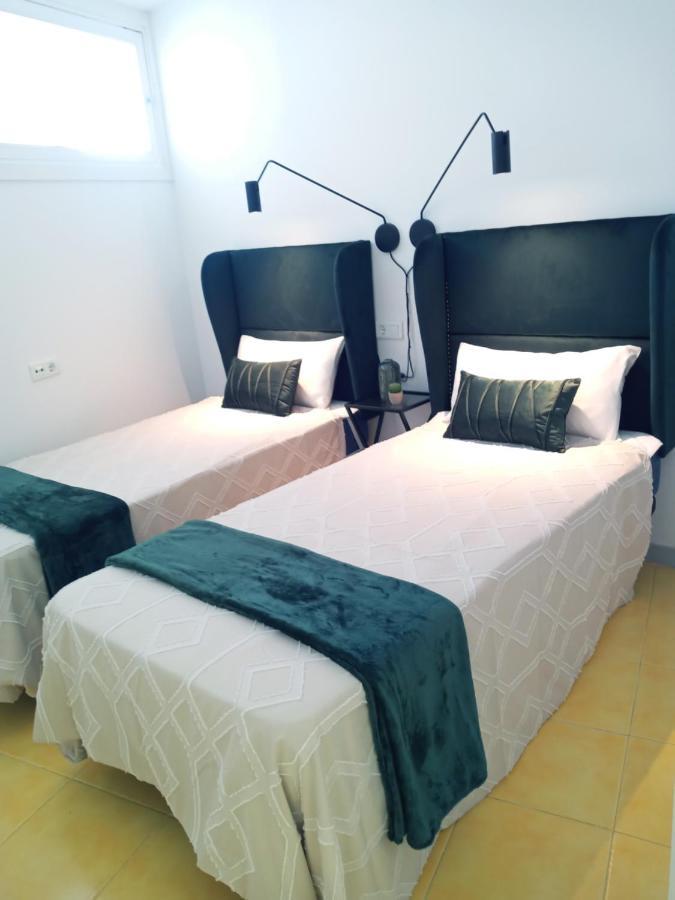 Skyline Suites Costa Del Sol 托雷莫利诺斯 外观 照片
